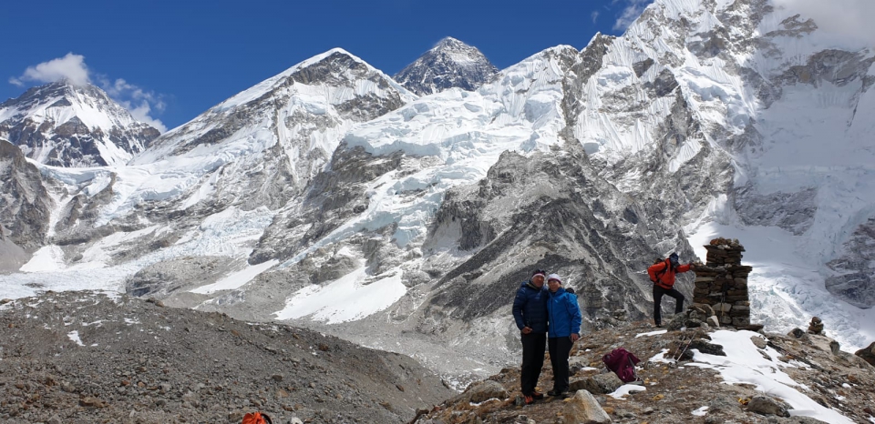Chang Tse a Everest z Pumori BC