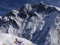 Ohromná južná stena Lhotse z vrcholu Island Peaku.