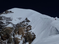 Vrcholový hrebeň K2.